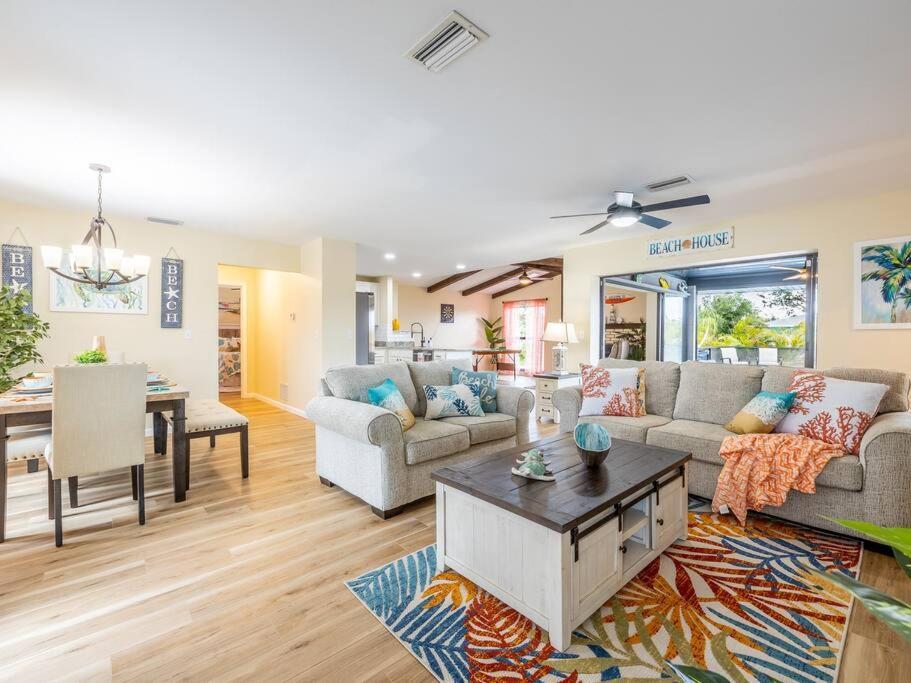 Englewood, Manasota Keys - 2 Bedroom Luxury Villa, Pool, Game Room, 6 Min To Beaches Next To Canal Eksteriør billede