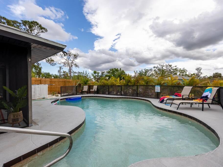 Englewood, Manasota Keys - 2 Bedroom Luxury Villa, Pool, Game Room, 6 Min To Beaches Next To Canal Eksteriør billede