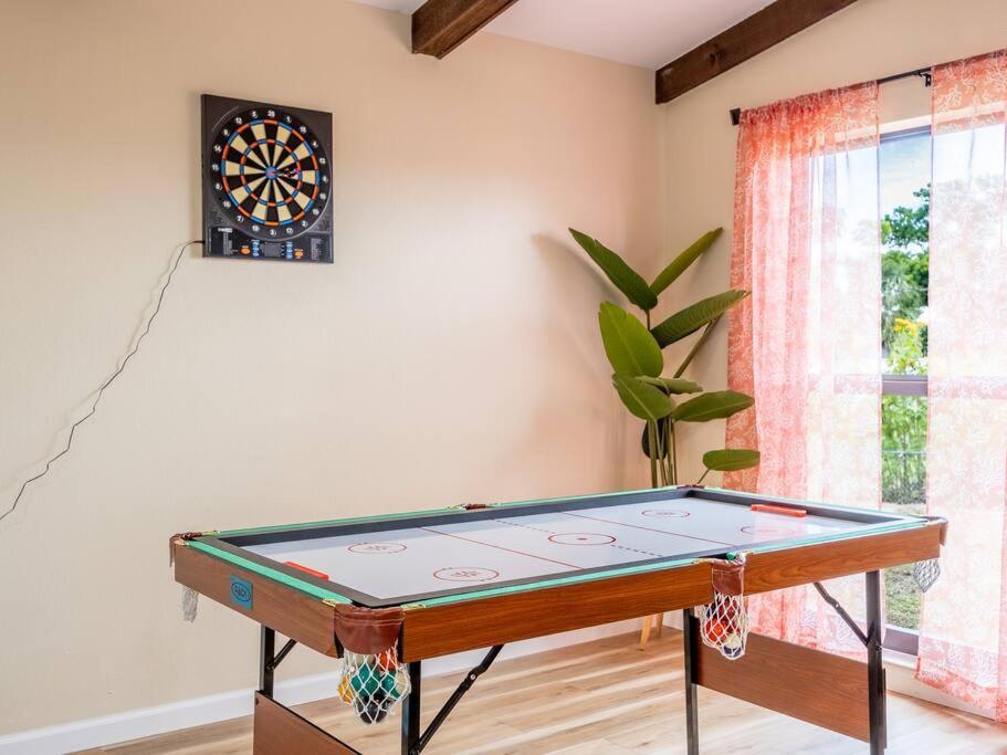 Englewood, Manasota Keys - 2 Bedroom Luxury Villa, Pool, Game Room, 6 Min To Beaches Next To Canal Eksteriør billede